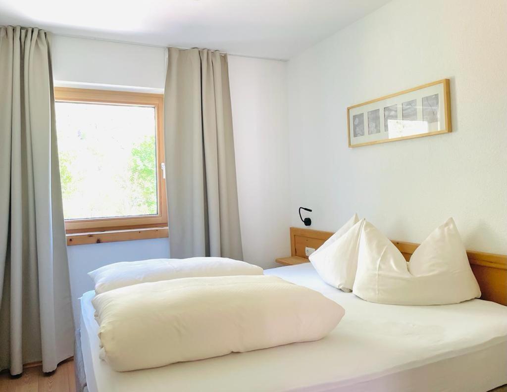Haus Schuchter Hotel Пфундс Екстериор снимка