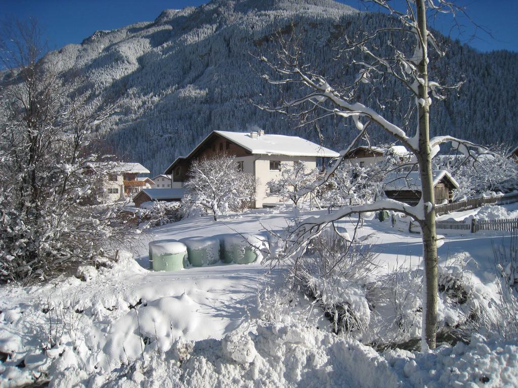 Haus Schuchter Hotel Пфундс Екстериор снимка