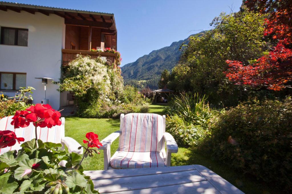 Haus Schuchter Hotel Пфундс Екстериор снимка